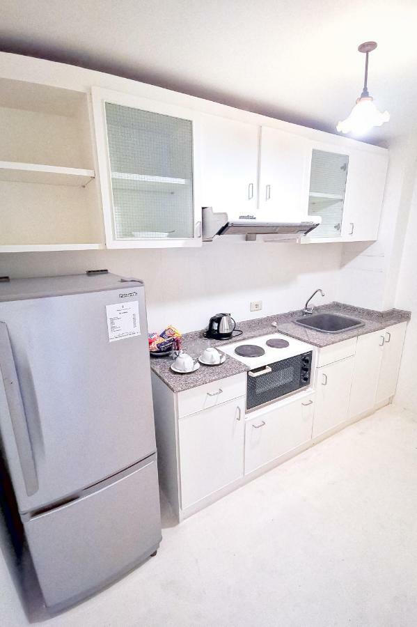 Vimala Residence (Adults Only) Bangkok Kültér fotó